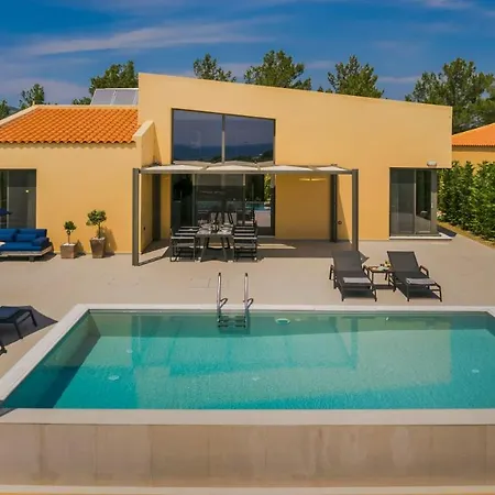 Sound Of Sea Lixouri