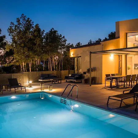 Sound Of Sea Villa
